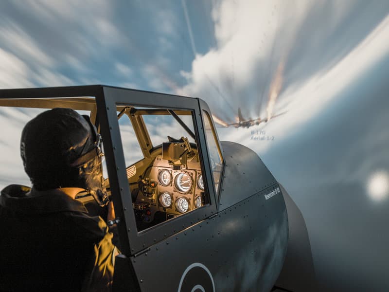 Simulátor souboje stíhaček pro dva