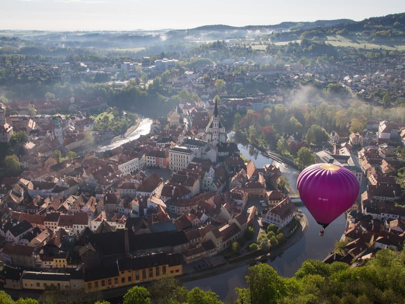 Let balónem nad Českým Krumlovem
