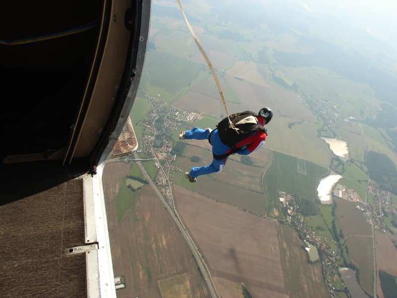 Základní parašutistický výcvik